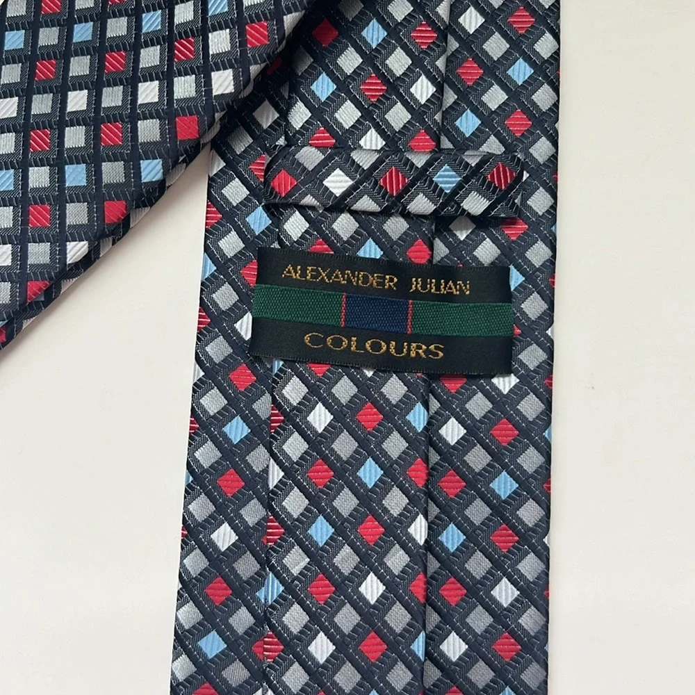 NWOT Men’s Blue Tie